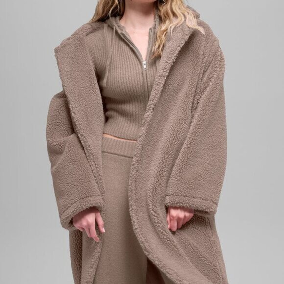 Alo Yoga Oversized Sherpa Trench Chai Latte - Picture 3 of 4